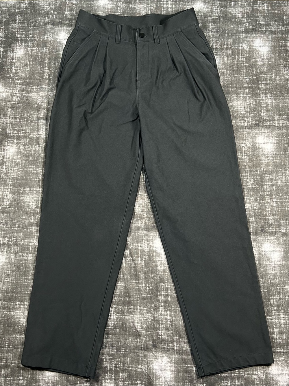 Lululemon Utilitech Twill Relaxed Pleated Trouser Men 30x29 Black Straight Pants
